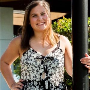 Meet your Posher, Alyson